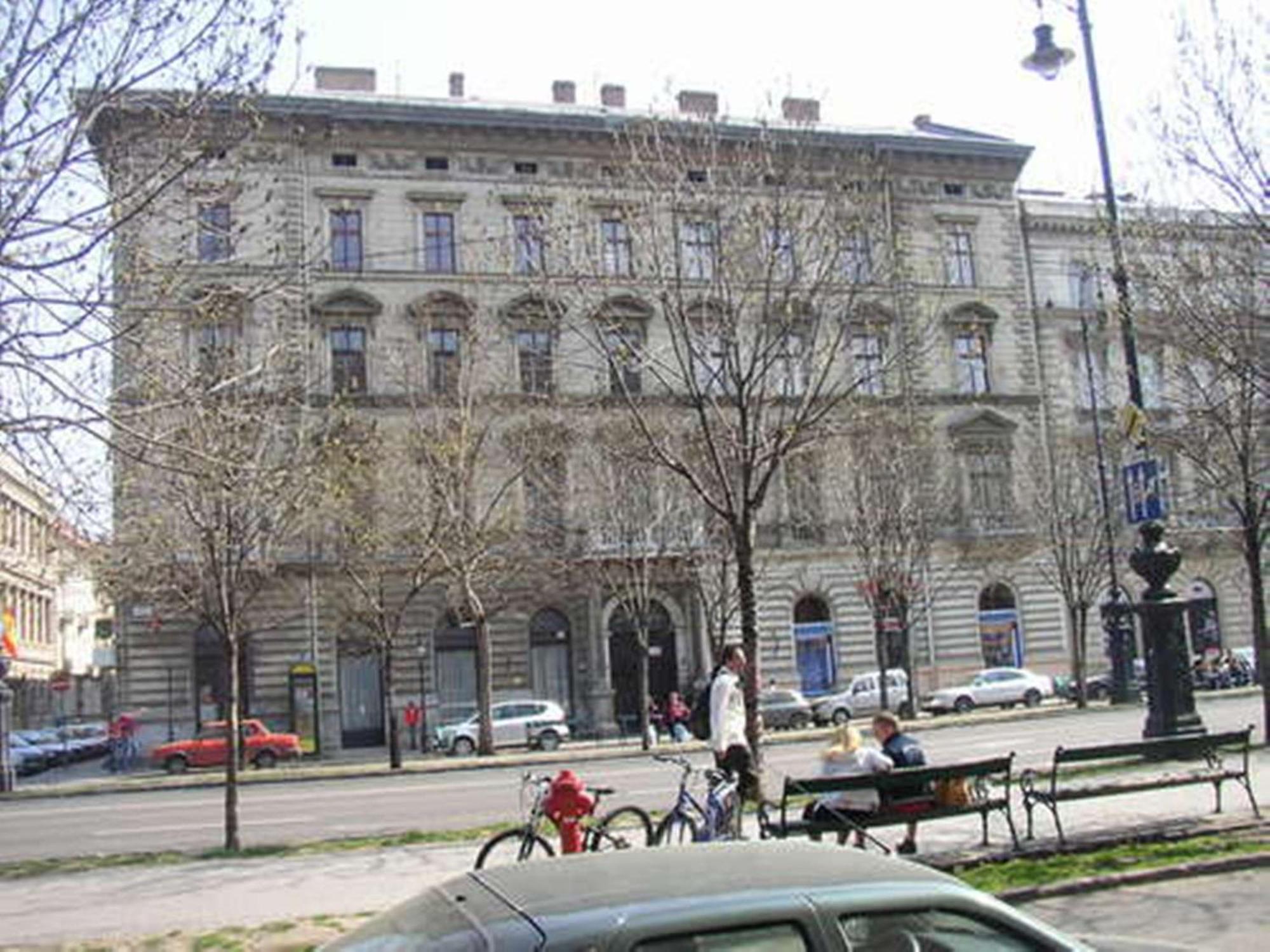 Adagio Hostel 1.0 Oktogon Budapeste Exterior foto